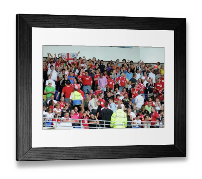 Framed Print : Cardiff City vs. Bristol City: A Football Rivalry - Season 09-10 Framed Print : Cardiff City vs. Bristol City: A Football Rivalry - Season 09-10