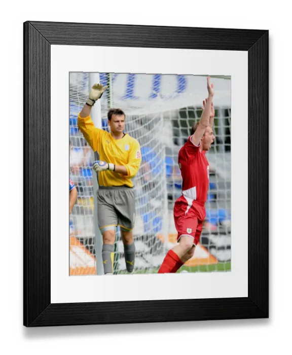 Framed Print : Big shout for a penalty from Bristol City`s David Clarkson Framed Print : Big shout for a penalty from Bristol City`s David Clarkson