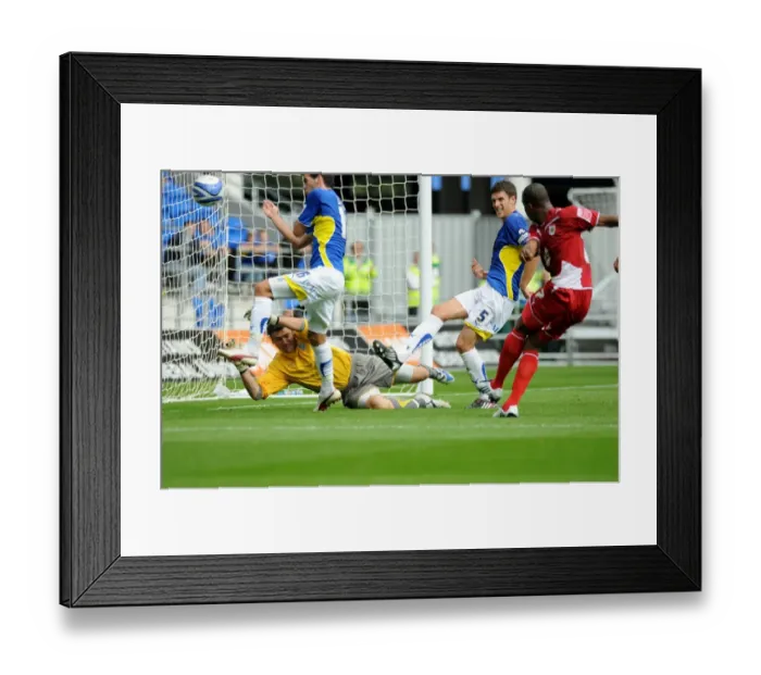 Framed Print : Marvin Elliott Framed Print : Marvin Elliott