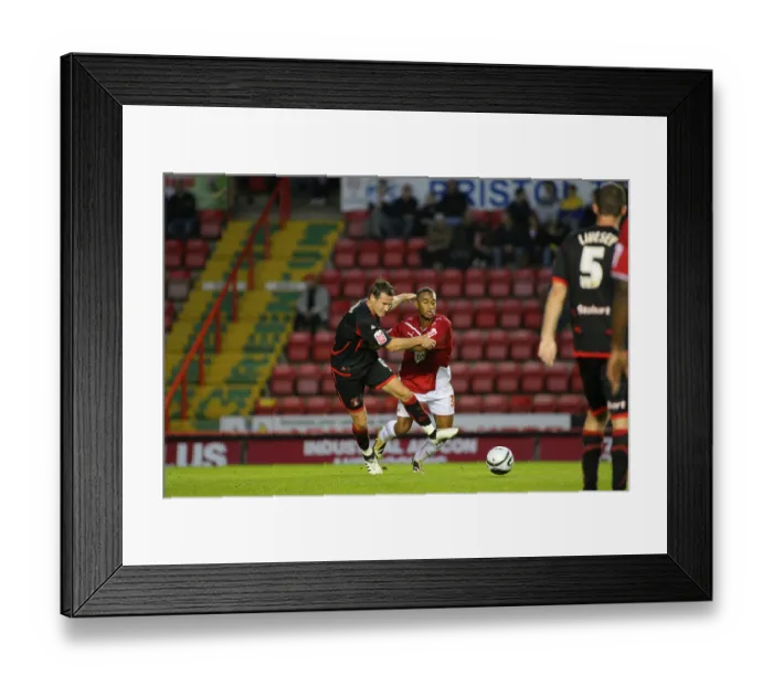 Framed Print : Bristol City vs Carlisle United: A Football Battle - Season 09-10 Framed Print : Bristol City vs Carlisle United: A Football Battle - Season 09-10