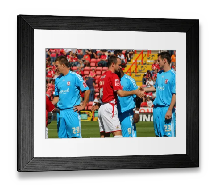 Framed Print : Bristol City vs Middlesbrough: Season 09-10 Football Showdown Framed Print : Bristol City vs Middlesbrough: Season 09-10 Football Showdown