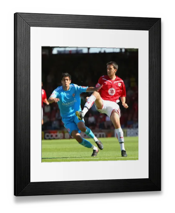 Framed Print : Bristol City vs Middlesbrough: 09-10 Season Football Showdown Framed Print : Bristol City vs Middlesbrough: 09-10 Season Football Showdown