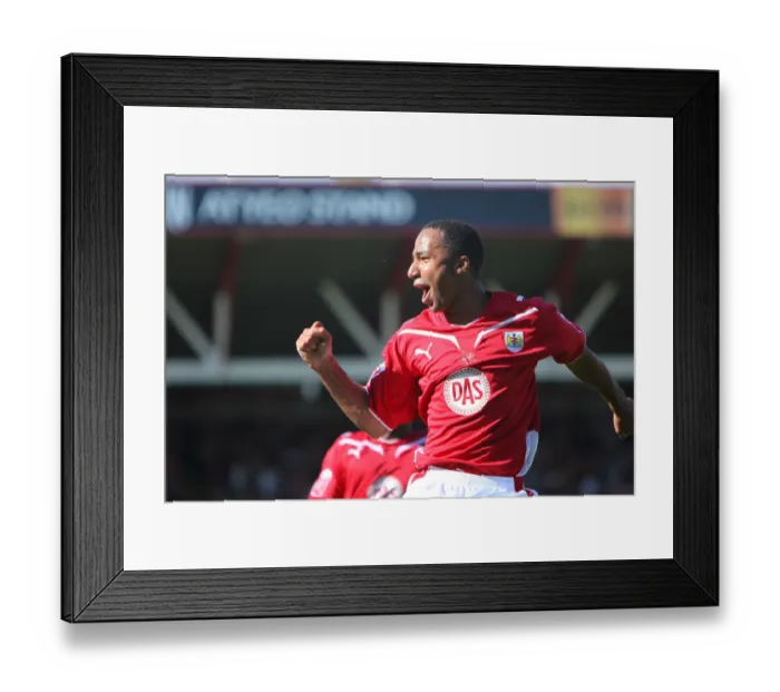 Framed Print : Bristol City vs Middlesbrough: A Football Rivalry - Season 09-10 Framed Print : Bristol City vs Middlesbrough: A Football Rivalry - Season 09-10