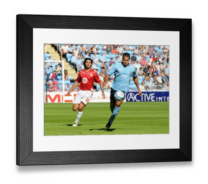 Framed Print : Season 09-10 Football Showdown: A Memorable Clash - Bristol City vs Coventry City: The Epic Encounter between Bristol City First Team and Coventry City