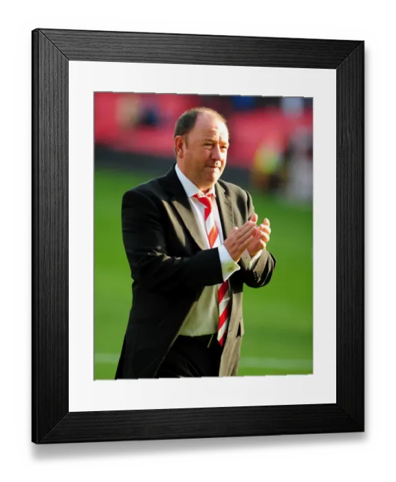 Framed Print : Bristol City vs Scunthorpe Utd, Season 09-10: A Football Rivalry Framed Print : Bristol City vs Scunthorpe Utd, Season 09-10: A Football Rivalry