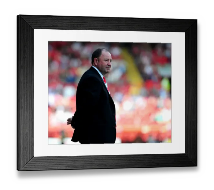 Framed Print : The Exciting Showdown: Bristol City vs Scunthorpe United - Season 09-10