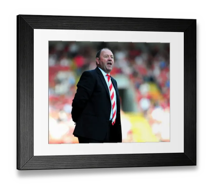 Framed Print : Bristol City vs Scunthorpe United: A Football Rivalry - Season 09-10 Framed Print : Bristol City vs Scunthorpe United: A Football Rivalry - Season 09-10