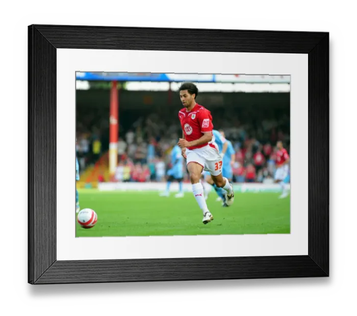 Framed Print : Bristol City vs Scunthorpe Utd: A Football Rivalry - Season 09-10