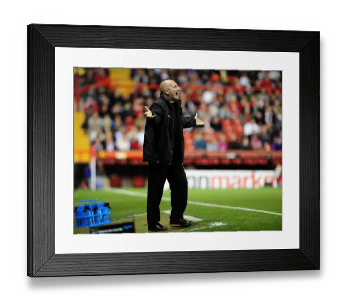 Framed Print : Bristol City vs Blackpool: A Football Rivalry from the 09-10 Season