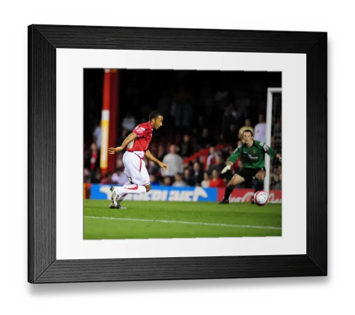 Framed Print : Bristol City vs Blackpool: A Season to Remember (09-10) - Football Showdown Framed Print : Bristol City vs Blackpool: A Season to Remember (09-10) - Football Showdown