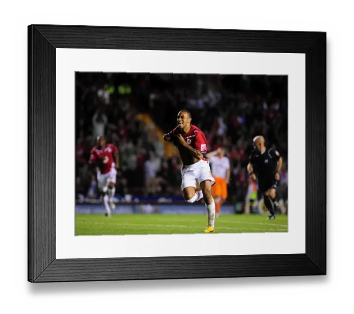 Framed Print : Clash of the First Teams: Bristol City vs Blackpool - Season 09-10