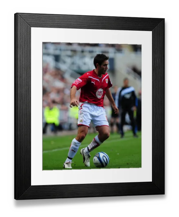 Framed Print : Lee Johnson Leads Bristol City Against Newcastle United Framed Print : Lee Johnson Leads Bristol City Against Newcastle United