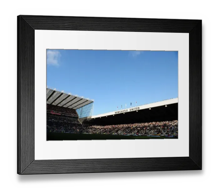 Framed Print : Clash of Titans: Newcastle United vs. Bristol City - Season 09-10 Framed Print : Clash of Titans: Newcastle United vs. Bristol City - Season 09-10