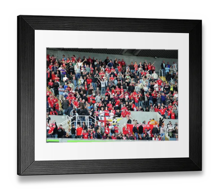 Framed Print : Clash of Titans: Newcastle United vs. Bristol City - Season 09-10 Framed Print : Clash of Titans: Newcastle United vs. Bristol City - Season 09-10