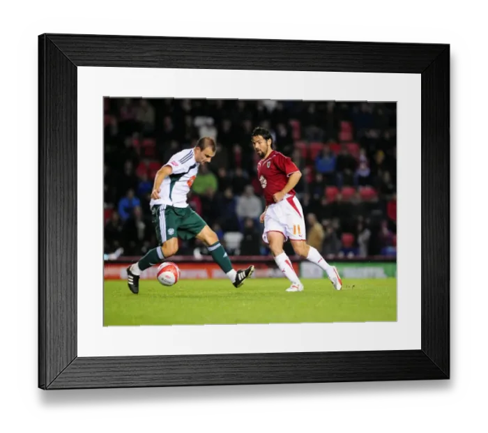 Framed Print : Bristol City vs Plymouth Argyle: A Football Rivalry - Season 09-10 Framed Print : Bristol City vs Plymouth Argyle: A Football Rivalry - Season 09-10