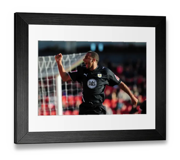 Framed Print : Nicky Maynard's Thrilling Goal Celebration: Opening the Score for Bristol City vs Barnsley