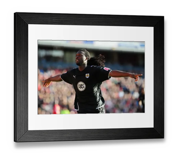 Framed Print : Evander Sno's Double Debut: Scoring First and Second Goals for Bristol City Against Barnsley Framed Print : Evander Sno's Double Debut: Scoring First and Second Goals for Bristol City Against Barnsley