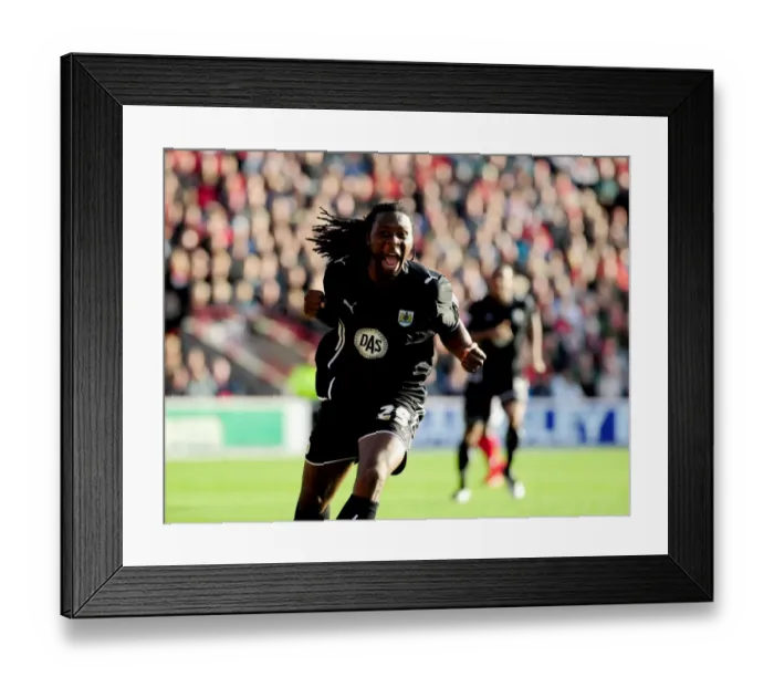 Framed Print : Bristol City vs. Barnsley: A Football Rivalry - Season 09-10 Framed Print : Bristol City vs. Barnsley: A Football Rivalry - Season 09-10