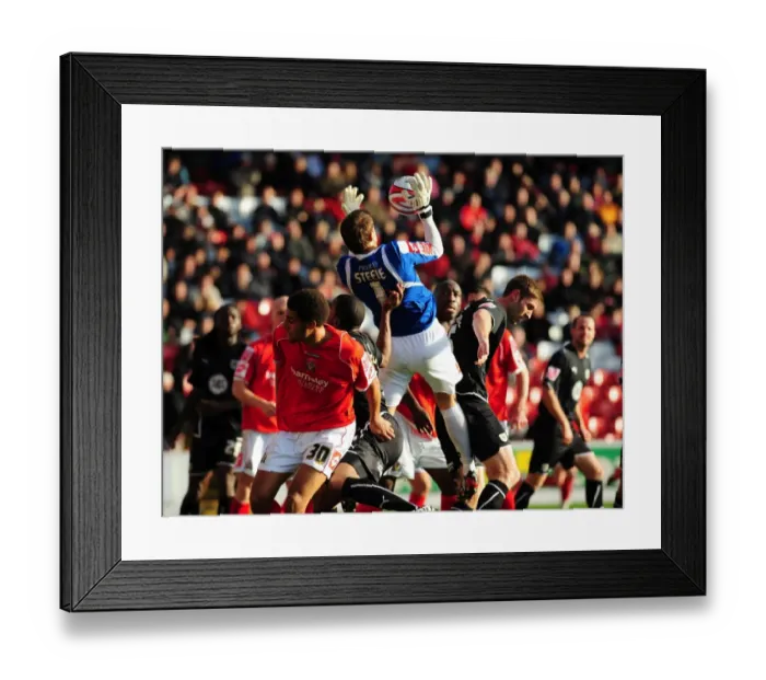 Framed Print : Bristol City vs. Barnsley: A Football Rivalry - Season 09-10