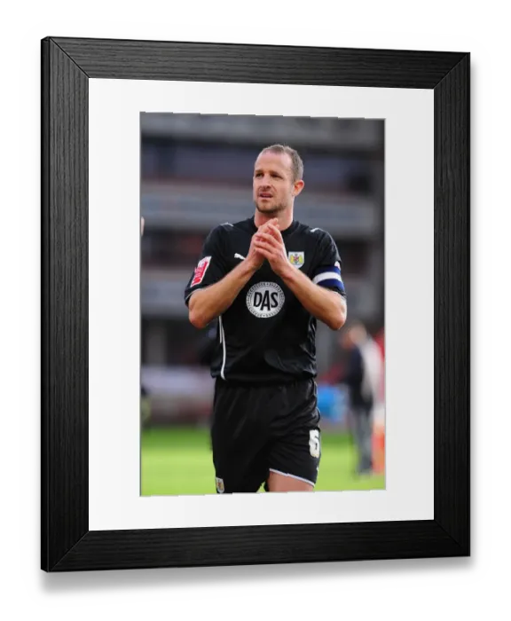 Framed Print : Bristol City vs. Barnsley: A Football Rivalry - Season 09-10 Framed Print : Bristol City vs. Barnsley: A Football Rivalry - Season 09-10