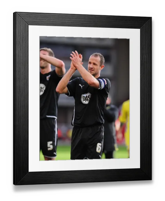 Framed Print : Bristol City vs. Barnsley: A Football Rivalry - Season 09-10 Framed Print : Bristol City vs. Barnsley: A Football Rivalry - Season 09-10