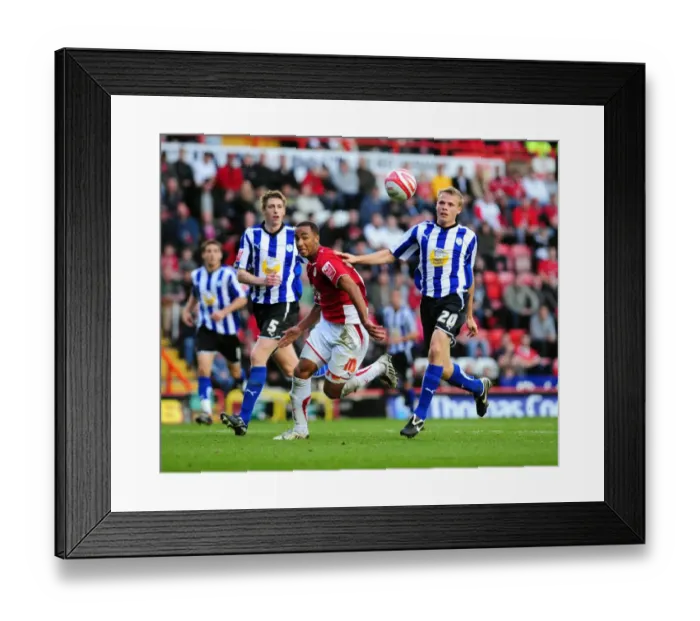 Framed Print : Bristol City vs Sheffield Wednesday: A Football Rivalry Unfolds - 09-10 Season Showdown