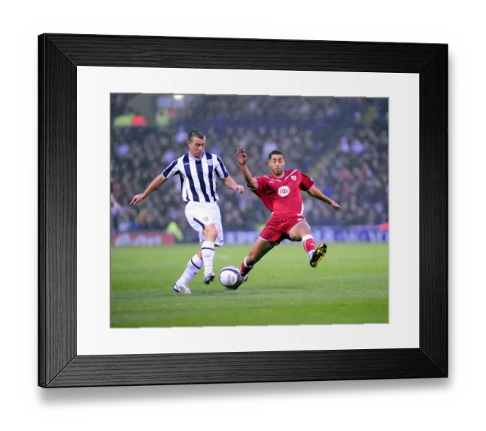 Framed Print : Battle of the Fields: West Brom vs. Bristol City - Season 09-10 Framed Print : Battle of the Fields: West Brom vs. Bristol City - Season 09-10