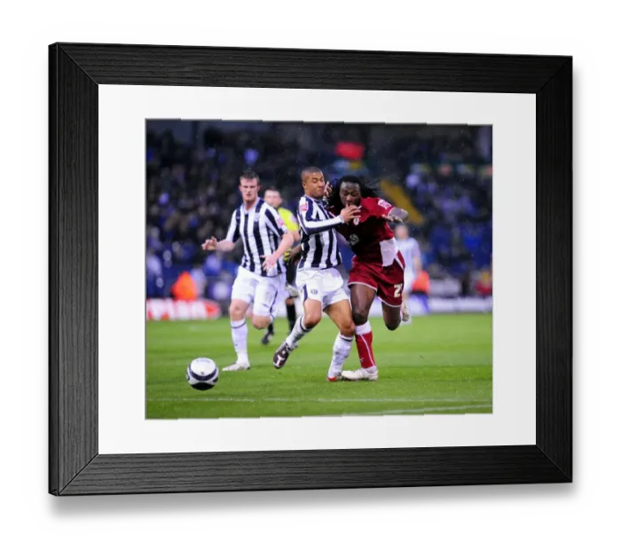 Framed Print : Battle of the Fields: West Brom vs. Bristol City - Season 09-10 Framed Print : Battle of the Fields: West Brom vs. Bristol City - Season 09-10