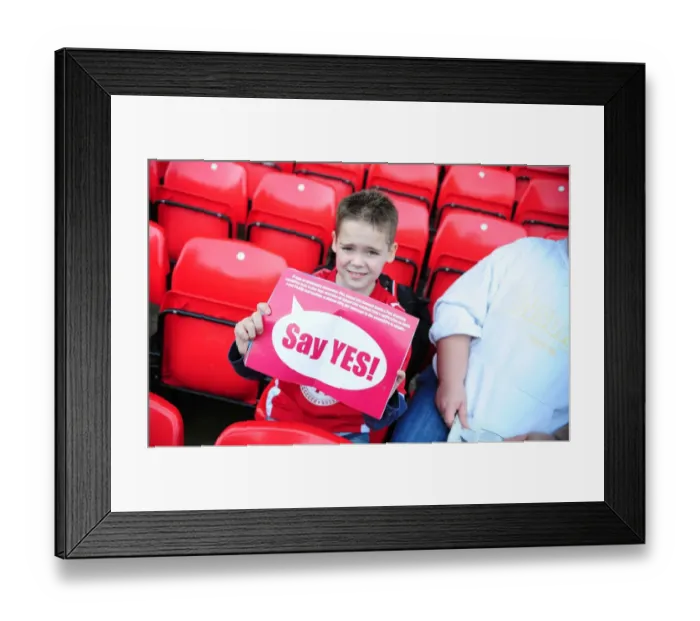 Framed Print : Showdown: Bristol City vs Sheffield Wednesday - Season 09-10