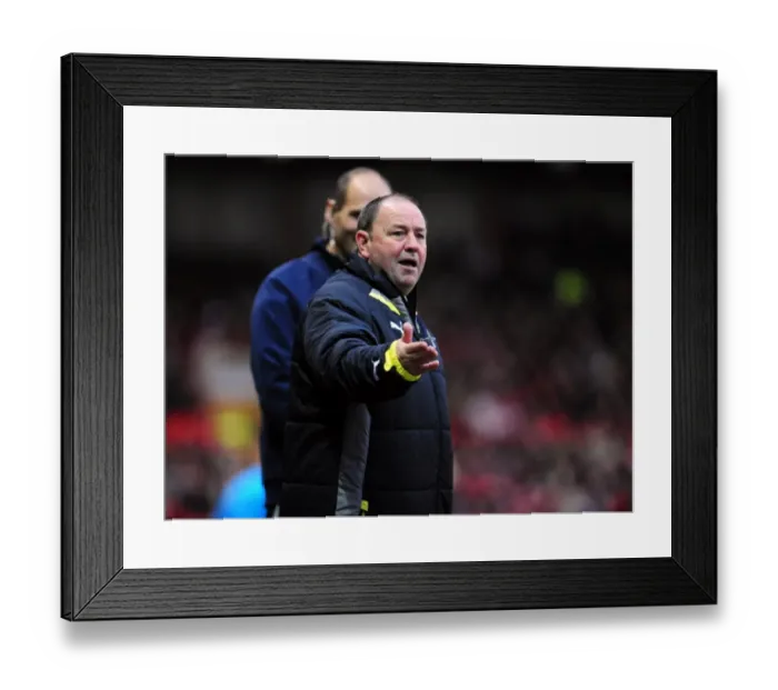 Framed Print : Bristol City vs Sheffield United: A Football Showdown - Season 09-10 Framed Print : Bristol City vs Sheffield United: A Football Showdown - Season 09-10
