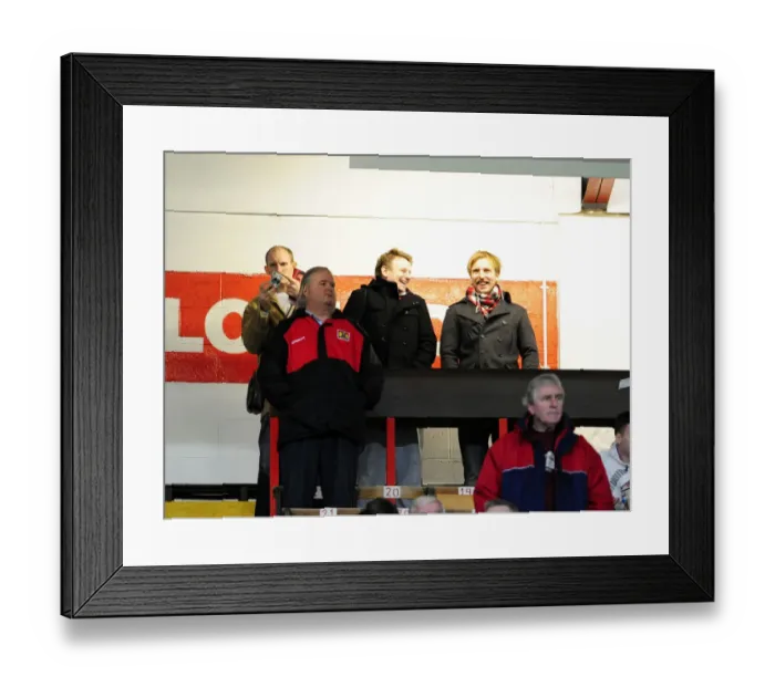 Framed Print : Football Rivalry: Bristol City vs Sheffield United - Season 09-10
