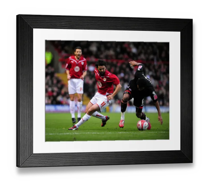 Framed Print : Football Showdown: A Thrilling Encounter - Bristol City vs Sheffield United (Season 09-10) Framed Print : Football Showdown: A Thrilling Encounter - Bristol City vs Sheffield United (Season 09-10)