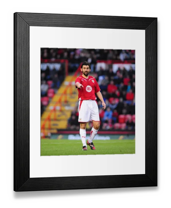 Framed Print : Bristol City vs Sheffield United: A Football Showdown - 09-10 Season Framed Print : Bristol City vs Sheffield United: A Football Showdown - 09-10 Season