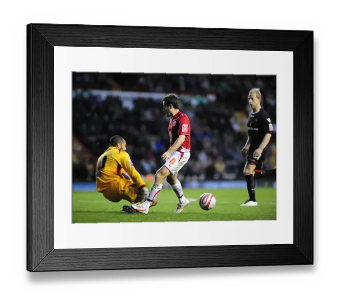 Framed Print : Football Rivalry: Bristol City vs Sheffield United - Season 09-10 Framed Print : Football Rivalry: Bristol City vs Sheffield United - Season 09-10