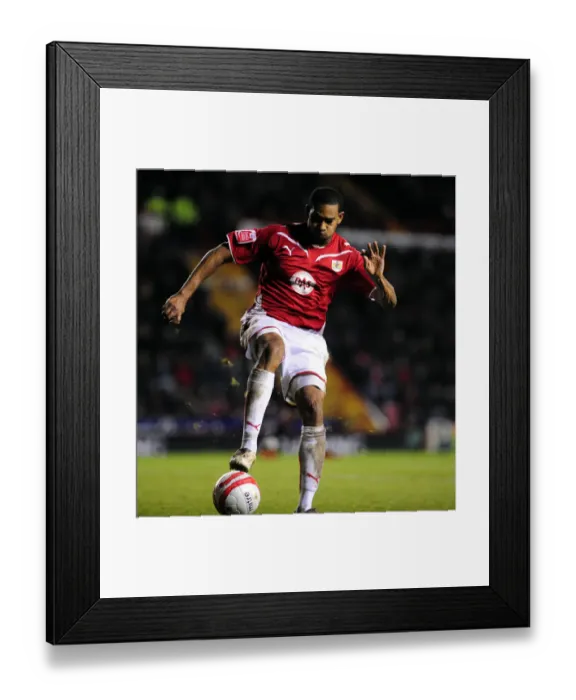Framed Print : Season 9-10 Football Showdown: A Thrilling Encounter - Bristol City vs Sheffield United Framed Print : Season 9-10 Football Showdown: A Thrilling Encounter - Bristol City vs Sheffield United