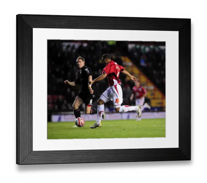 Framed Print : Bristol City vs Sheffield United: A Football Showdown - Season 09-10 Framed Print : Bristol City vs Sheffield United: A Football Showdown - Season 09-10