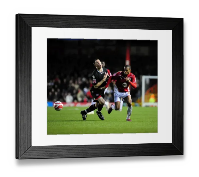 Framed Print : Bristol City vs Sheffield United: A Football Showdown - Season 09-10 Framed Print : Bristol City vs Sheffield United: A Football Showdown - Season 09-10