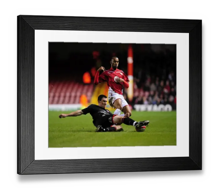 Framed Print : Bristol City vs Sheffield United: A Football Rivalry - Season 09-10 Framed Print : Bristol City vs Sheffield United: A Football Rivalry - Season 09-10