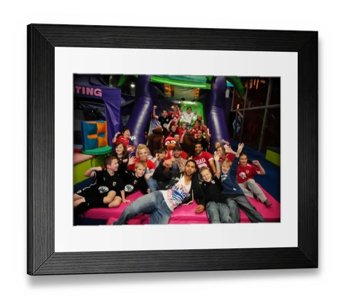 Framed Print : Bristol City First Team: 09-10 Season Holiday Party at Jump