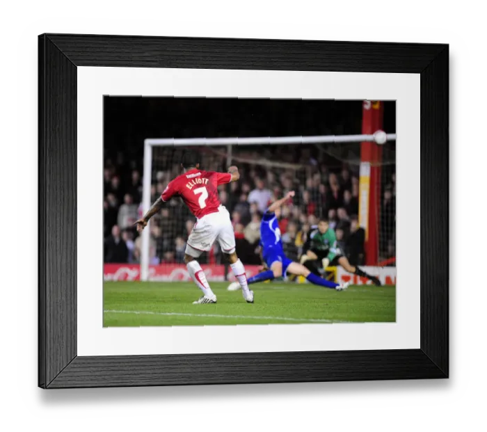 Framed Print : Bristol City vs Ipswich Town: A Football Rivalry Unfolds - Season 09-10