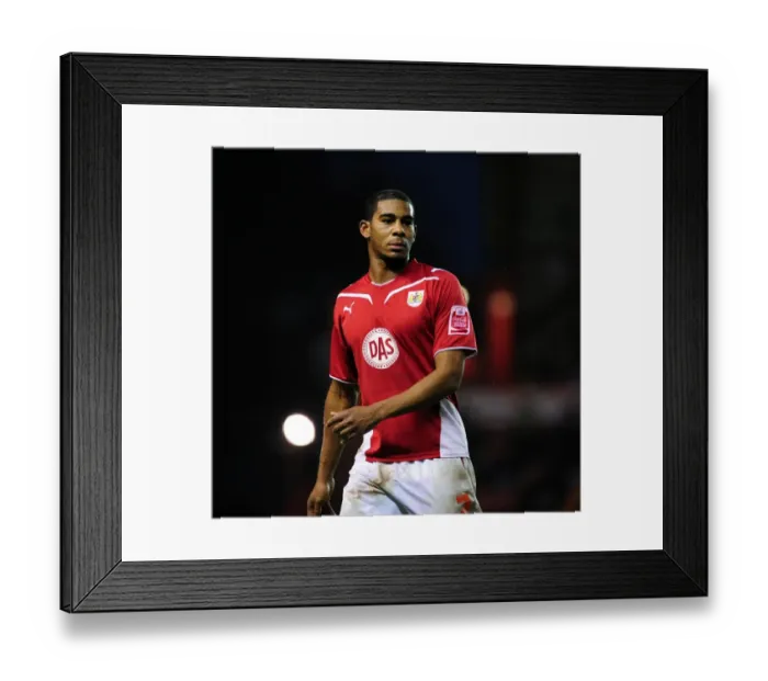 Framed Print : Bristol City vs Ipswich Town: A Football Rivalry Unfolds - Season 09-10 Framed Print : Bristol City vs Ipswich Town: A Football Rivalry Unfolds - Season 09-10