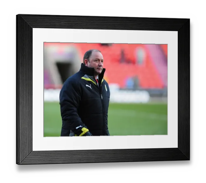 Framed Print : Bristol City vs Doncaster Rovers: Season 09-10 Football Match Framed Print : Bristol City vs Doncaster Rovers: Season 09-10 Football Match