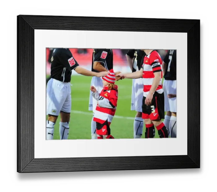 Framed Print : The Rivalry: Bristol City vs Doncaster Rovers - Season 09-10 Framed Print : The Rivalry: Bristol City vs Doncaster Rovers - Season 09-10