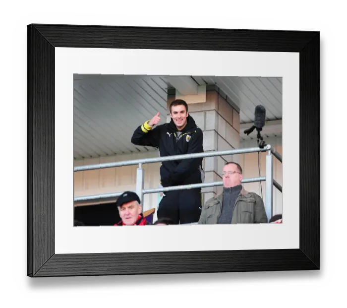 Framed Print : Bristol City First Team: Season 09-10: Doncaster Rovers V Bristol City Framed Print : Bristol City First Team: Season 09-10: Doncaster Rovers V Bristol City