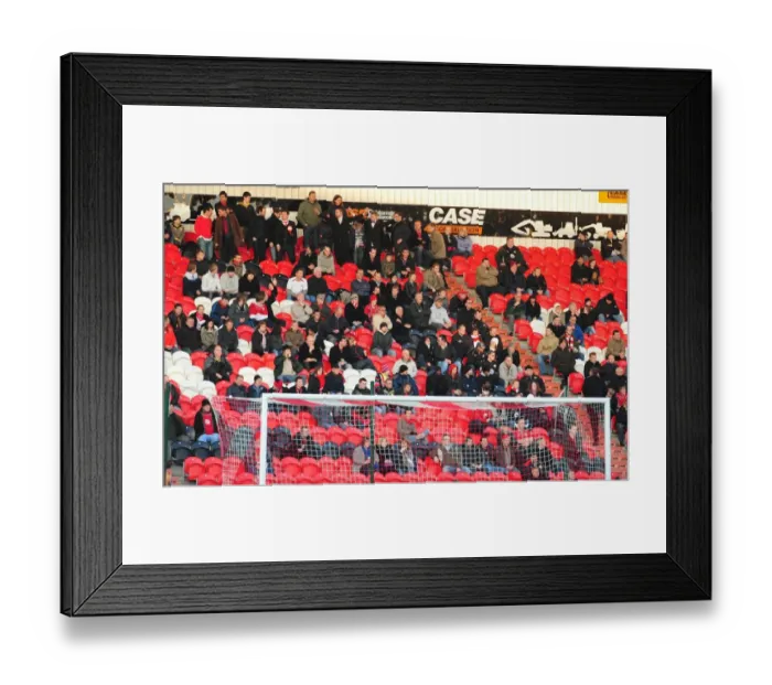 Framed Print : Doncaster Rovers V Bristol City