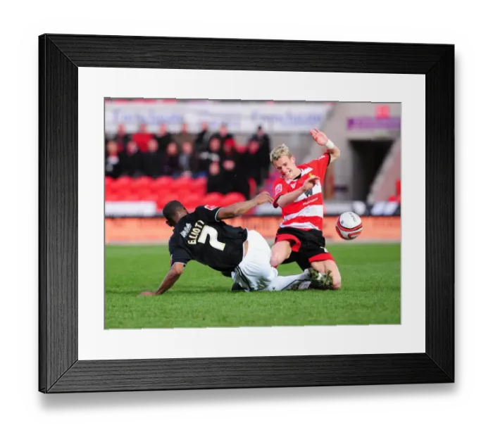 Framed Print : Bristol City vs Doncaster Rovers: A Football Rivalry - Season 09-10 Framed Print : Bristol City vs Doncaster Rovers: A Football Rivalry - Season 09-10