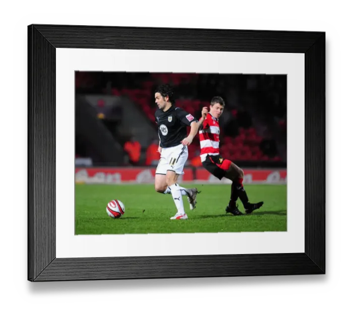 Framed Print : Bristol City vs Doncaster Rovers: A Football Rivalry - Season 09-10 Framed Print : Bristol City vs Doncaster Rovers: A Football Rivalry - Season 09-10
