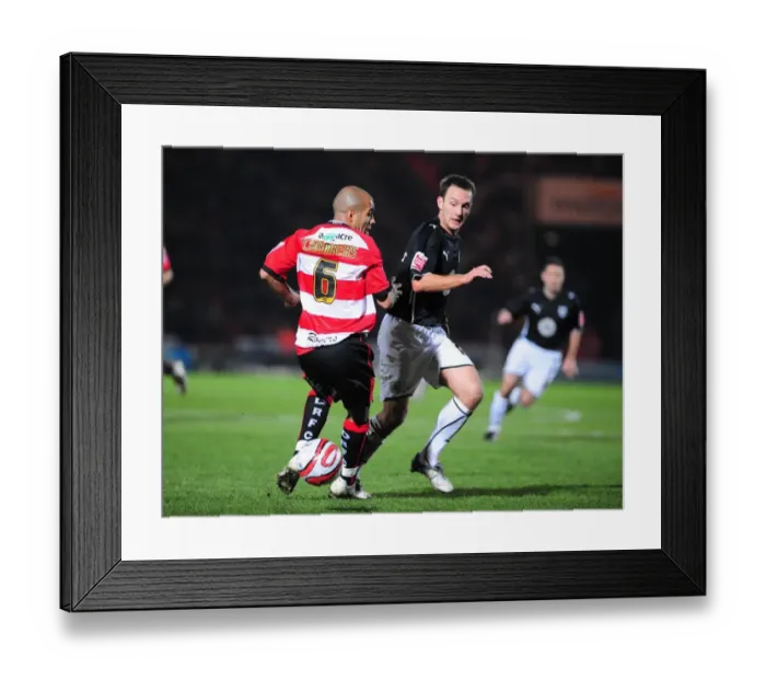 Framed Print : Bristol City First Team: Season 09-10: Doncaster Rovers V Bristol City Framed Print : Bristol City First Team: Season 09-10: Doncaster Rovers V Bristol City