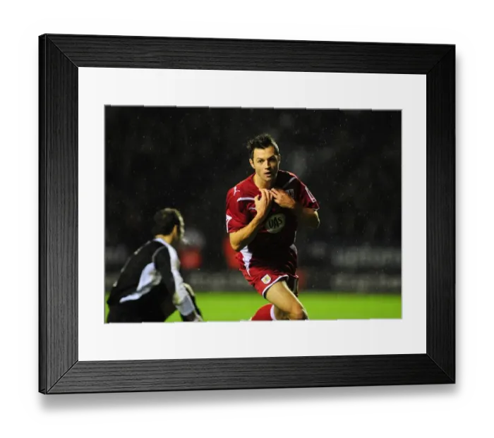 Framed Print : Clash of Titans: Leicester City vs. Bristol City - Season 09-10