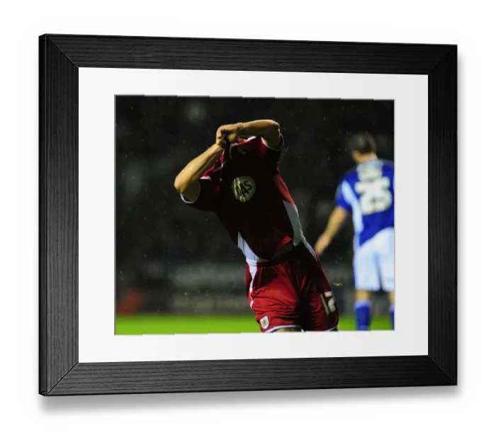 Framed Print : Bristol City vs. Leicester City: A Football Rivalry - Season 09-10